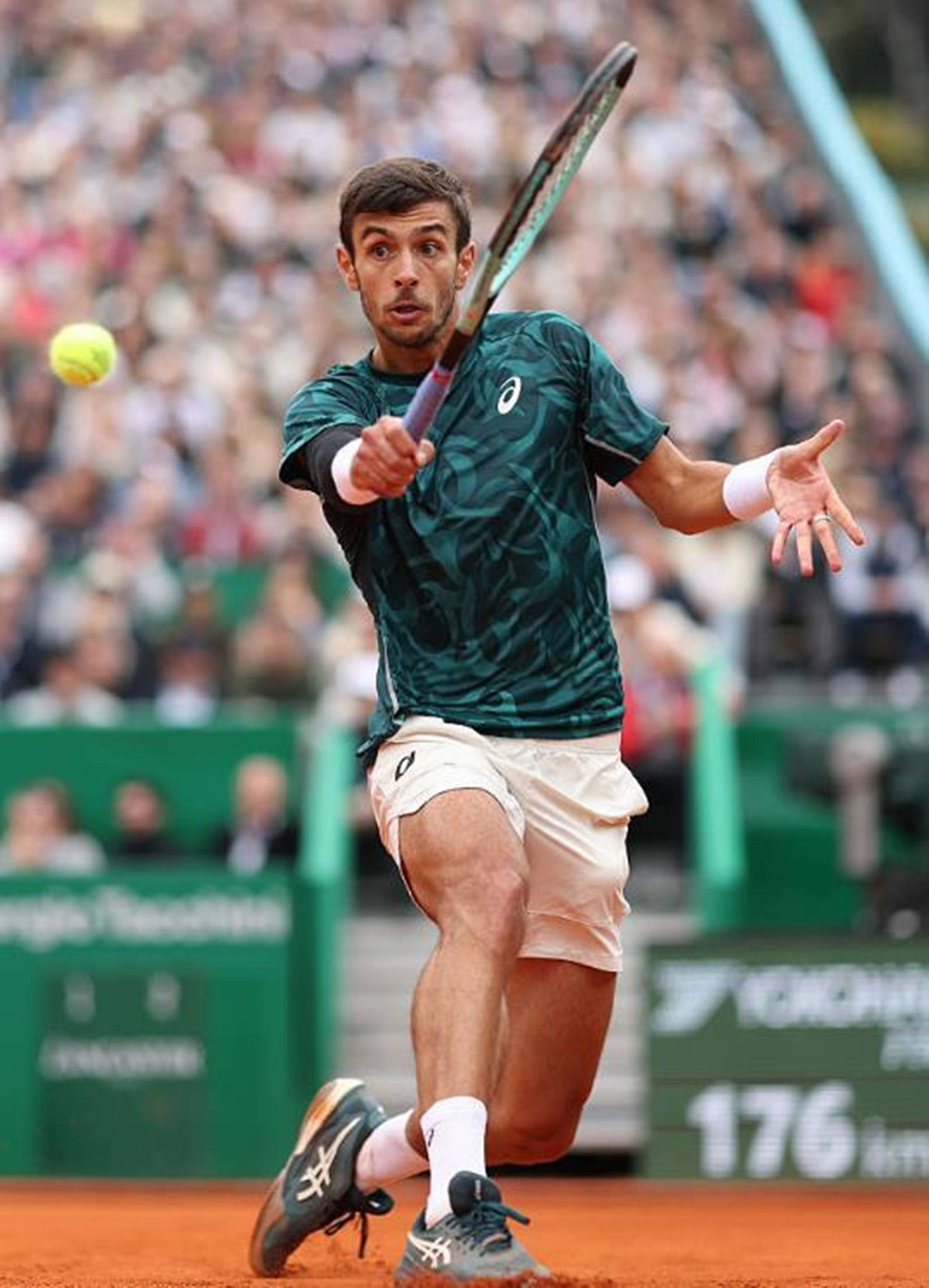 斯帅：今天整场比赛都是进步；戴维和奥蓬达？进球是前锋的一切（斯帅：今日整场都有提升；谈戴维与奥蓬达——前锋以进球为本）