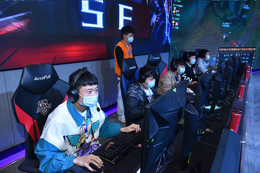 按不同语气 按不同语气