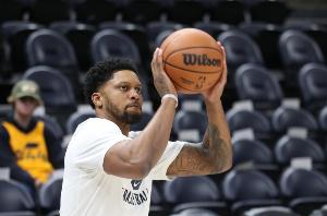 肋部持推进 肋部持推进